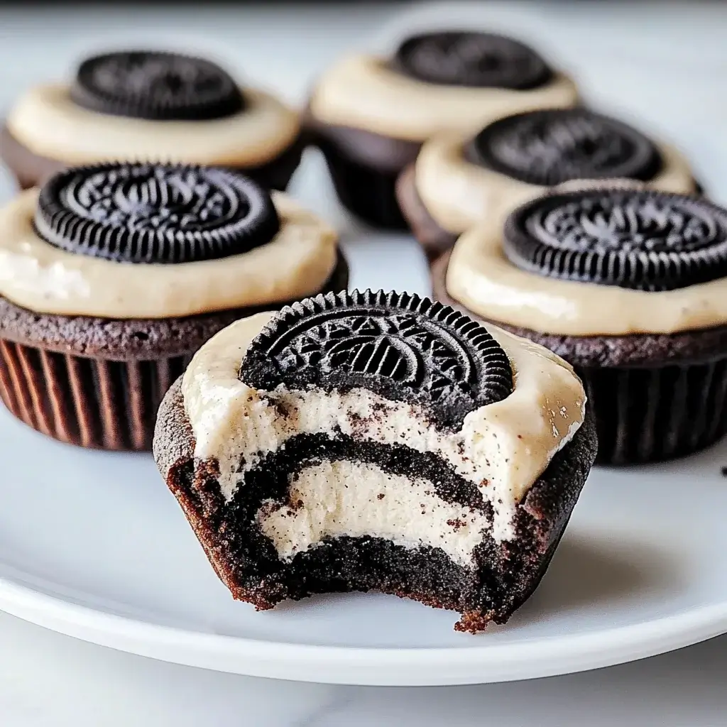Oreo Cheesecake Cookie Cups that Delight Every Bite!